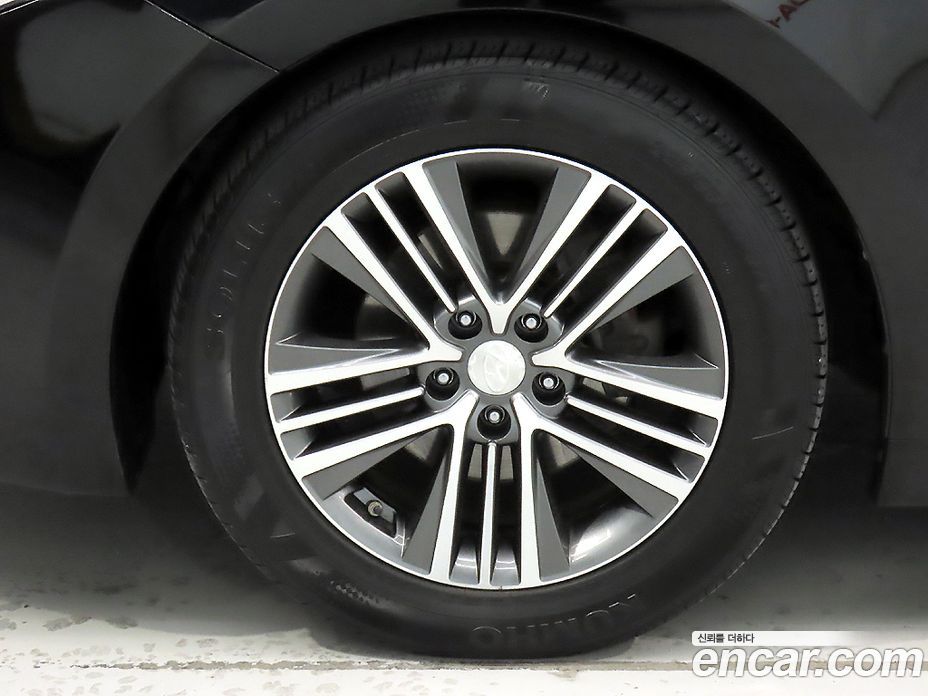 Hyundai Grandeur (HG) фото 5