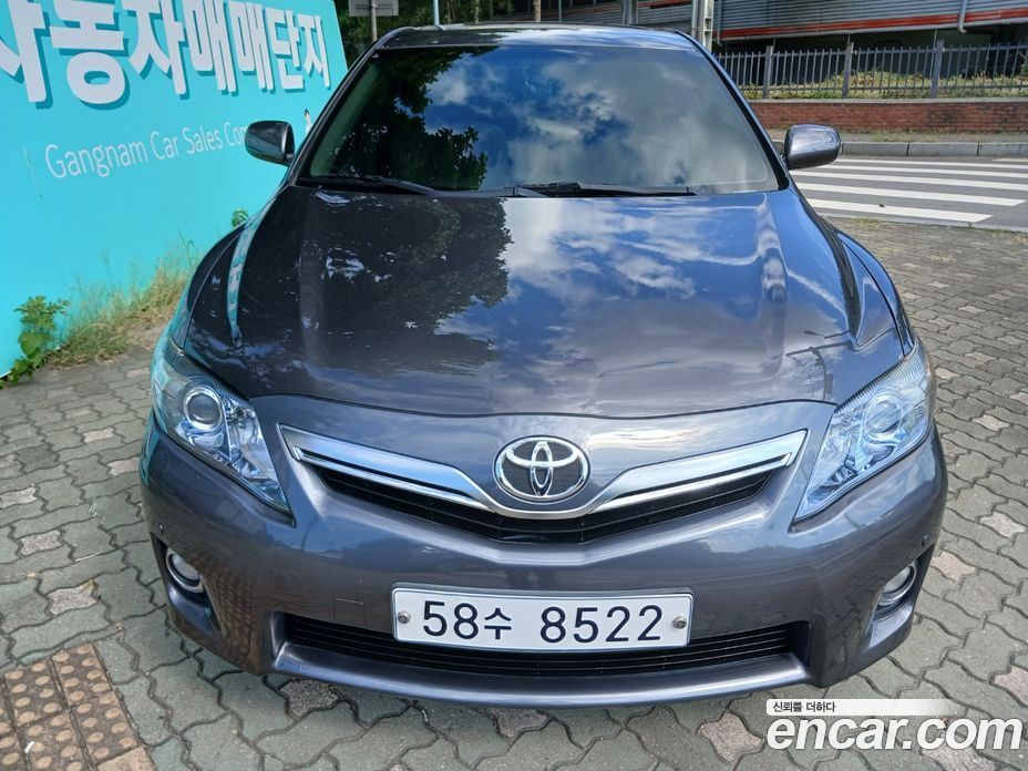 Toyota Camry фото 2