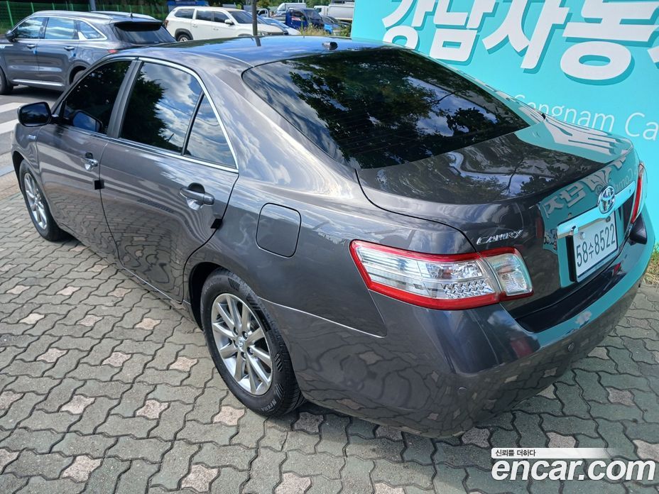 Toyota Camry фото 4