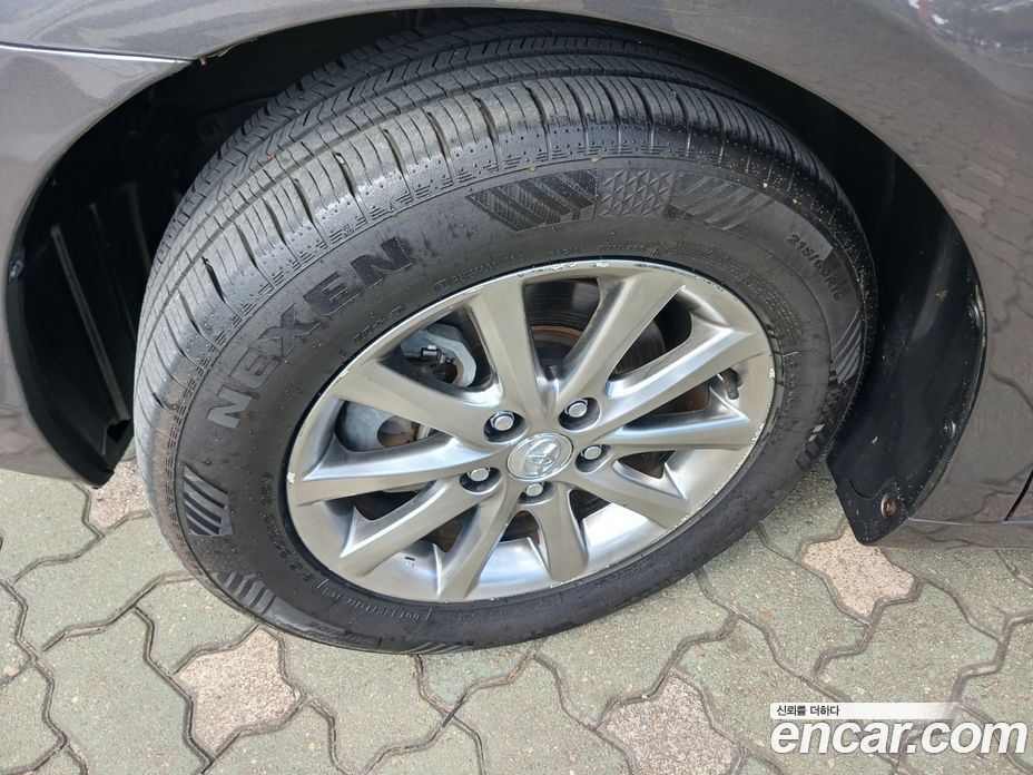 Toyota Camry фото 18