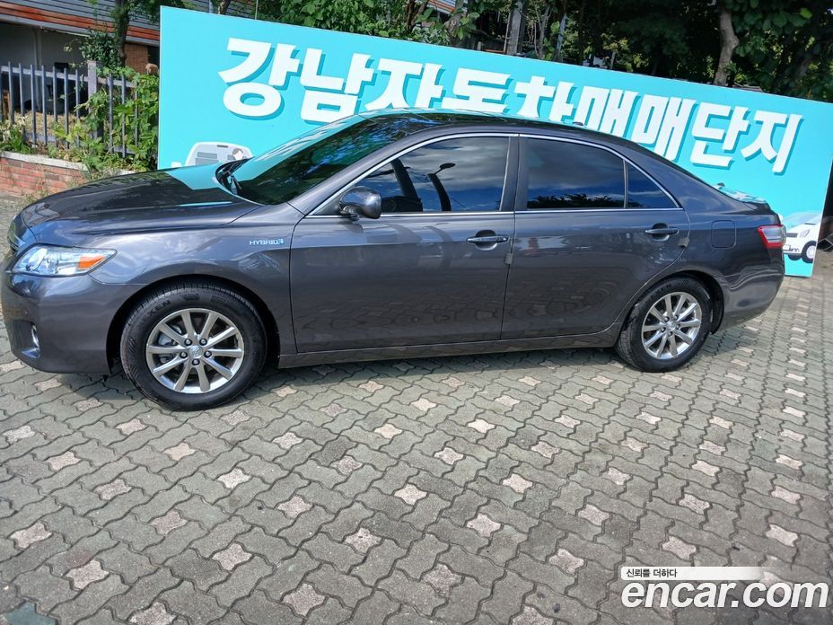 Toyota Camry фото 20