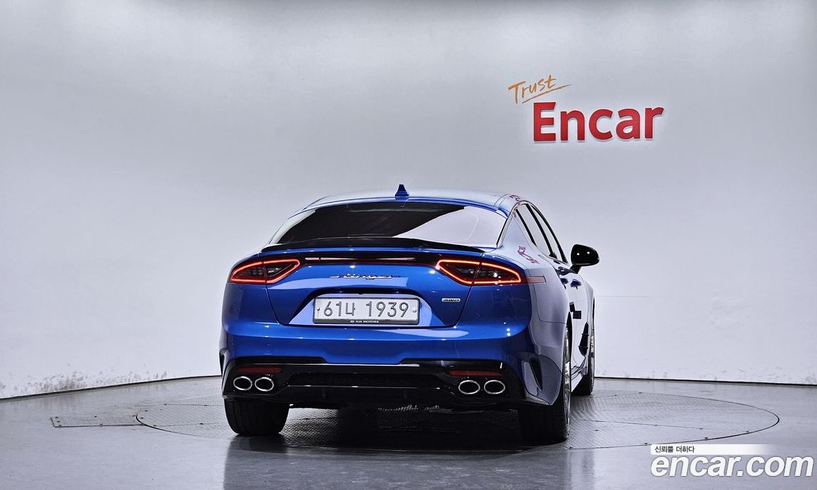 Kia Stinger фото 4