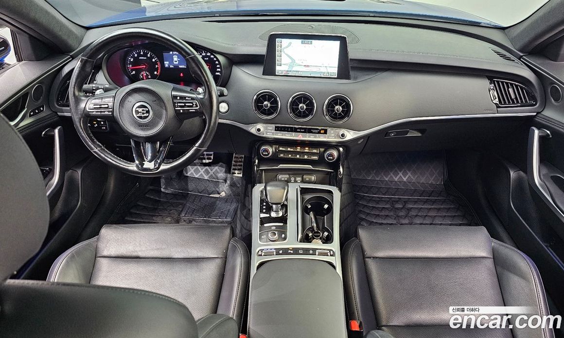 Kia Stinger фото 7