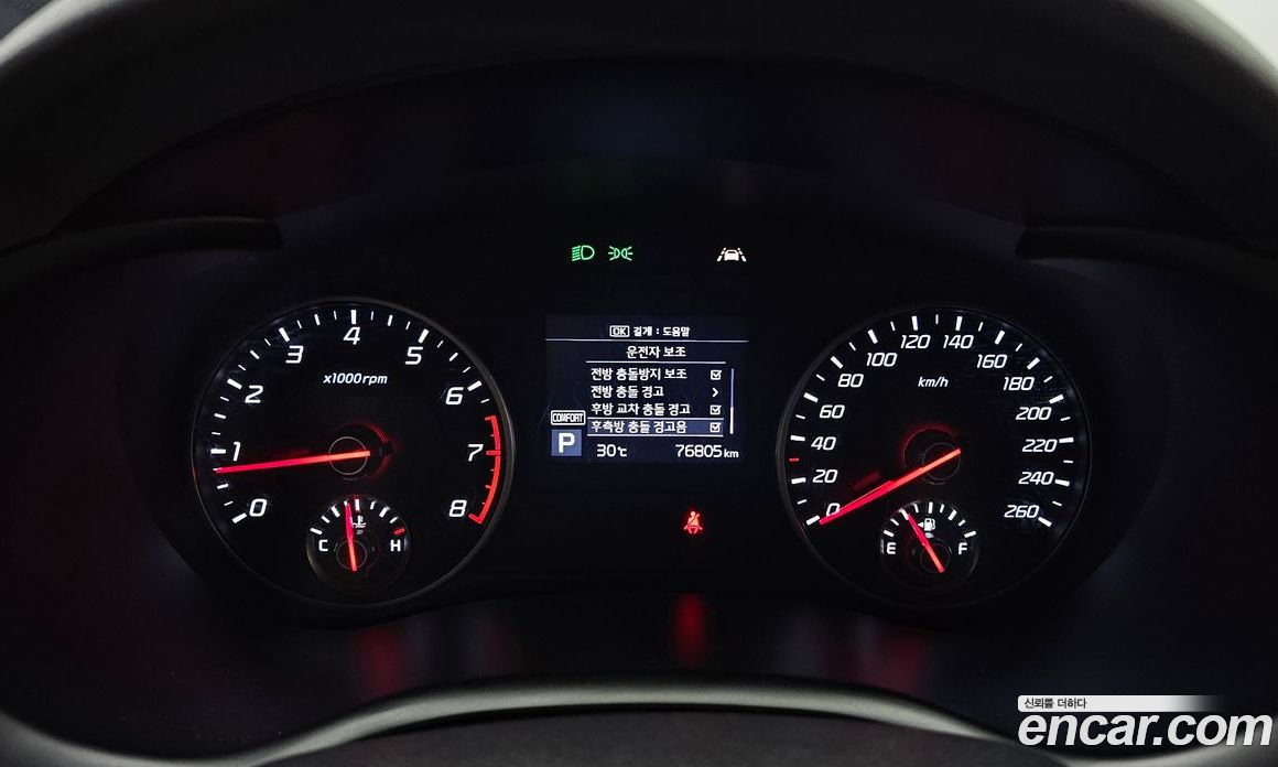 Kia Stinger фото 8