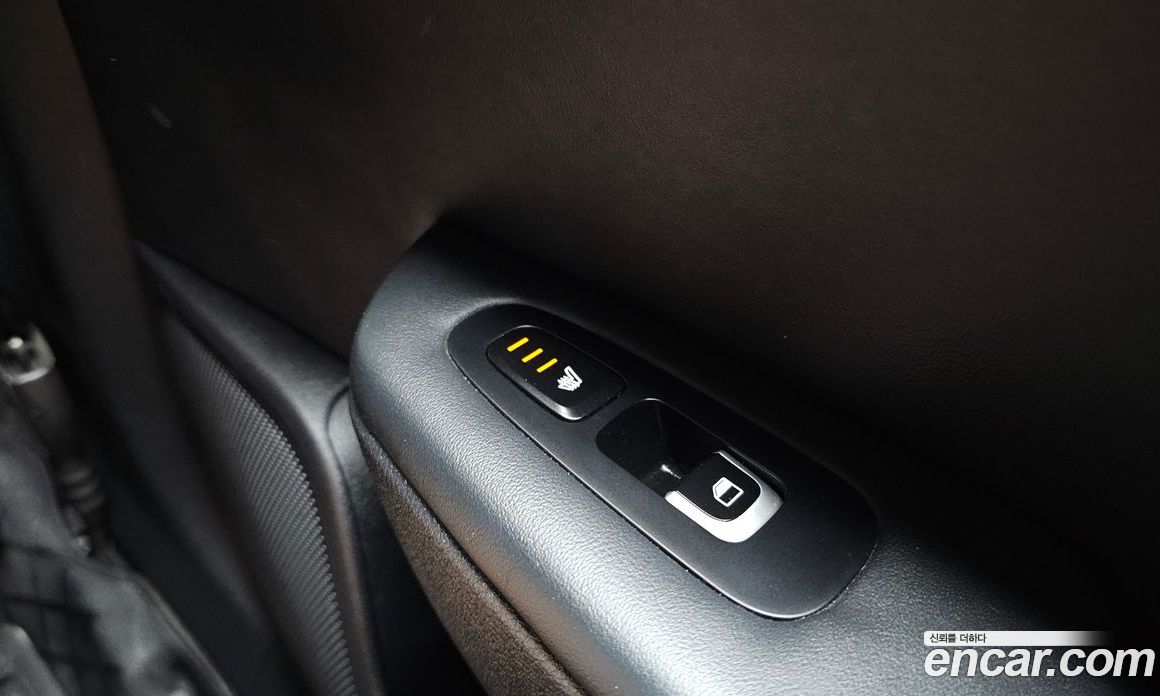 Kia Stinger фото 19