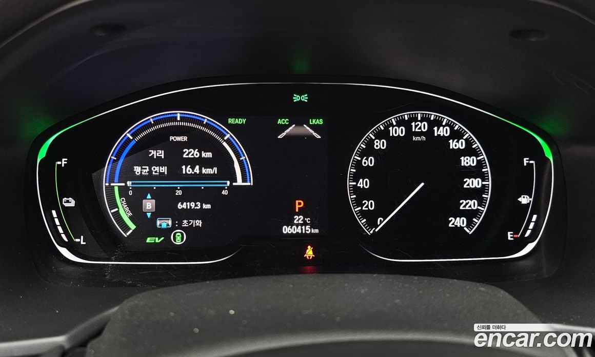 Honda Accord 10th Gen фото 8