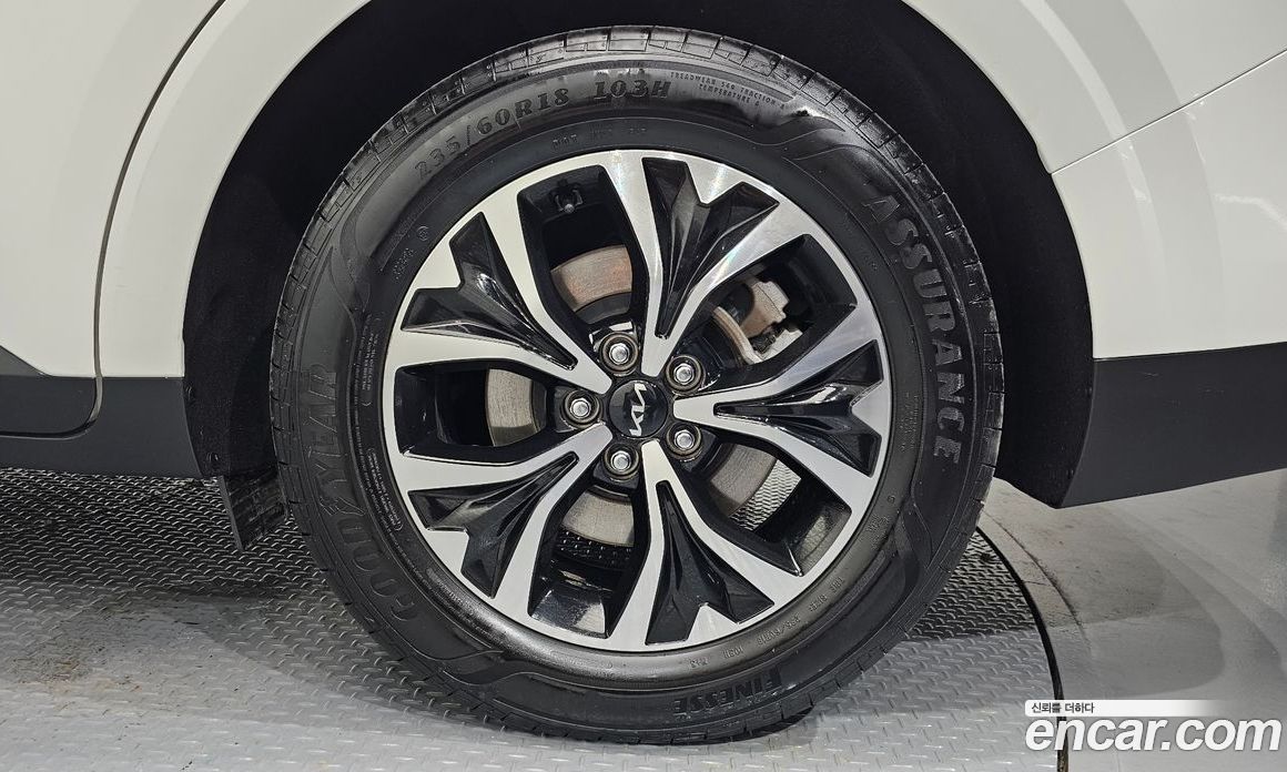 Kia Carnival 4th Gen фото 21