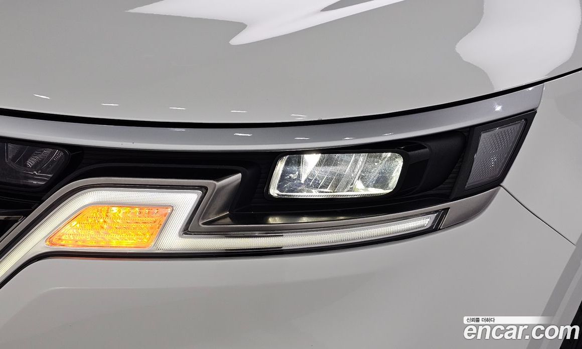 Kia Carnival 4th Gen фото 22