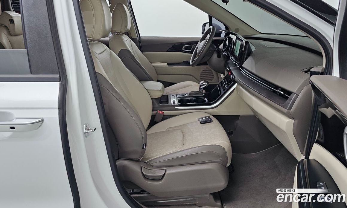 Kia Carnival 4th Gen фото 26