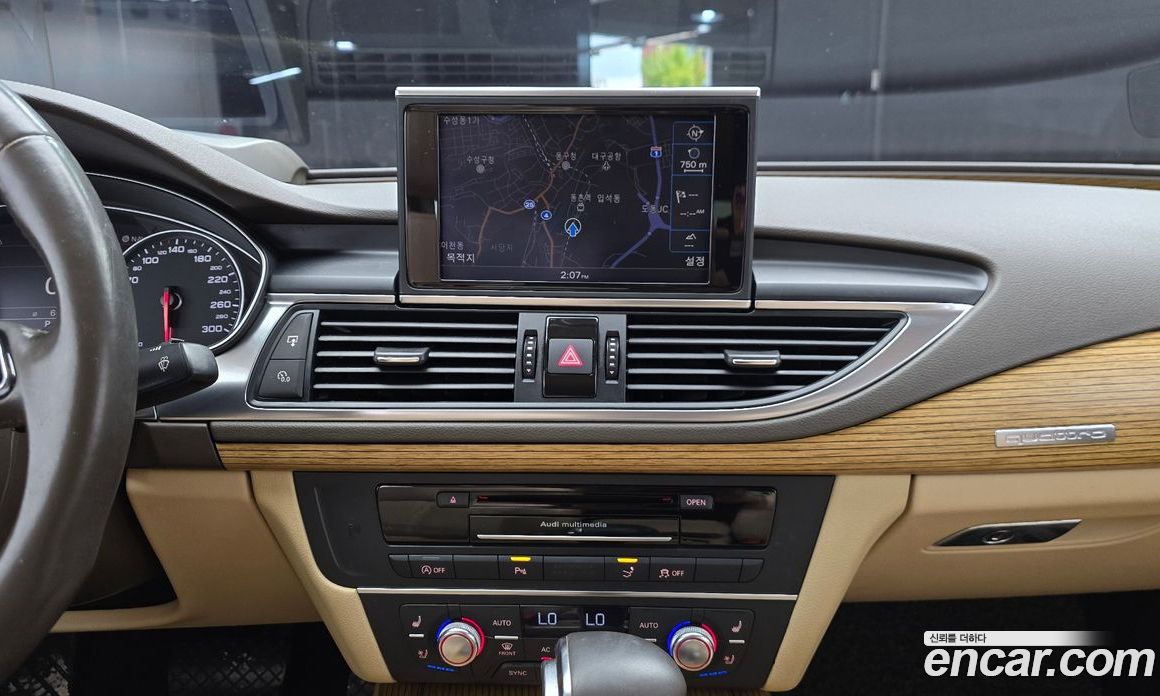 Audi A7 фото 13
