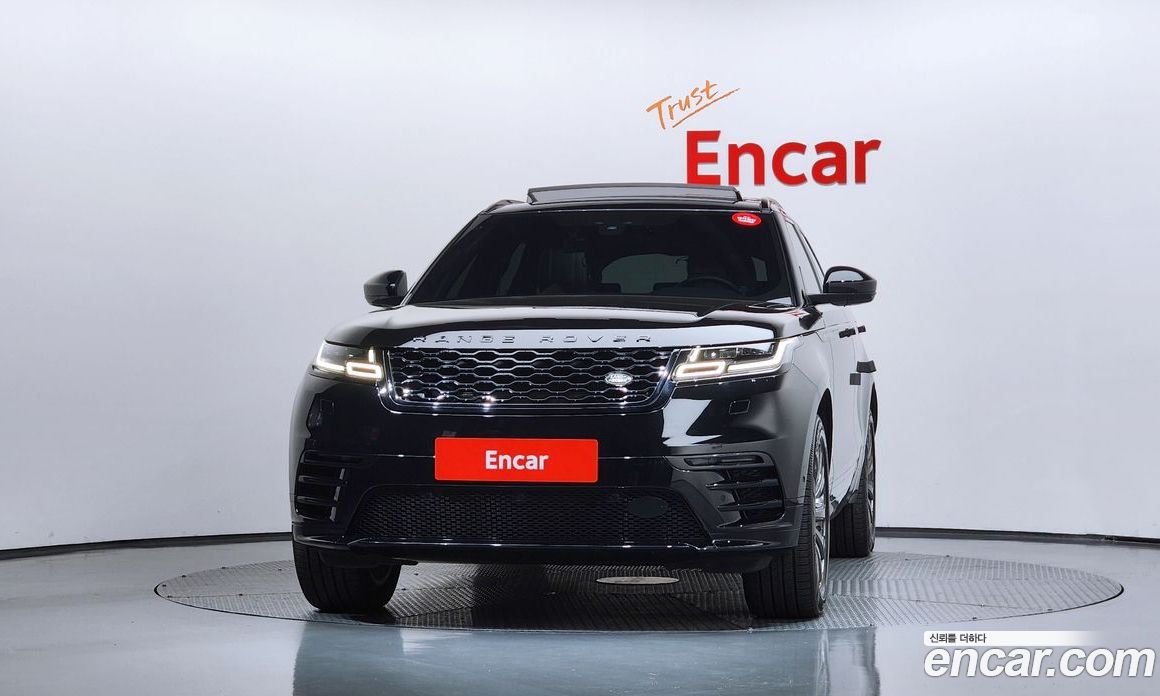 Land Rover Range Rover Velar фото 3
