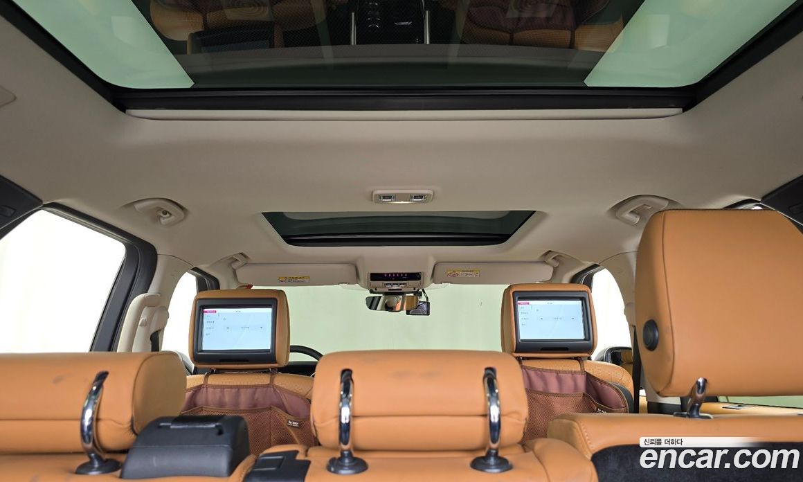 Land Rover Discovery 5 фото 18