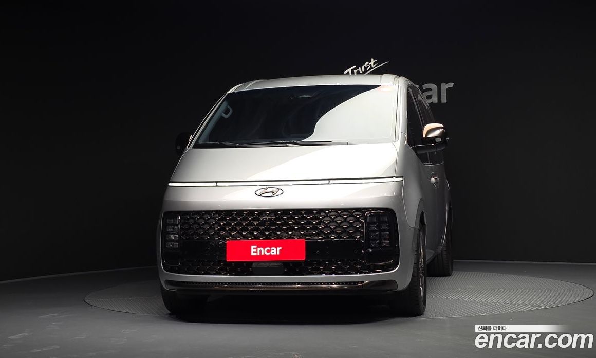 Hyundai Staria фото 3