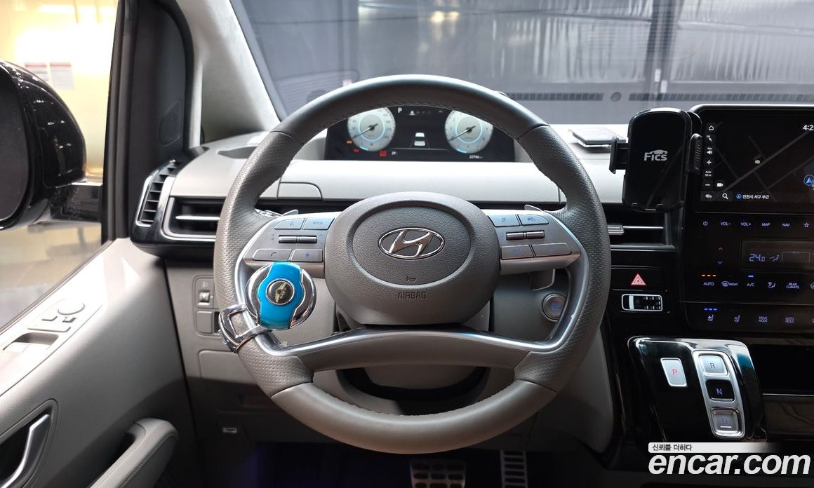 Hyundai Staria фото 14