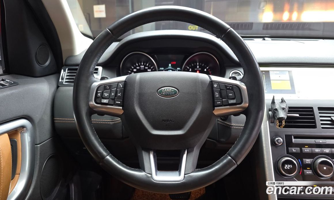 Land Rover Discovery Sport 1st Gen фото 13