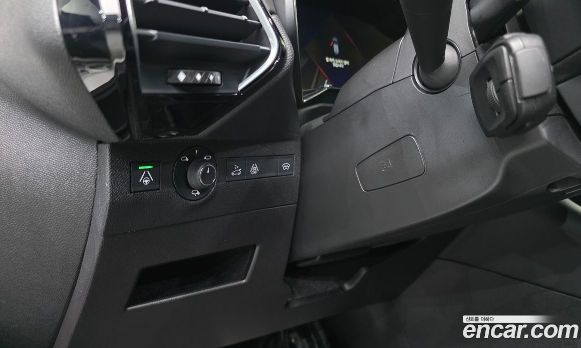 Citroen / DS DS7 Crossback фото 11