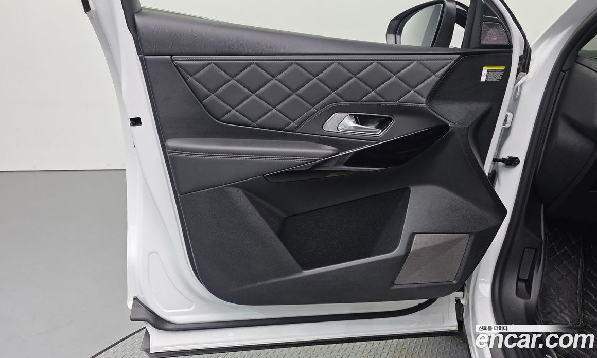 Citroen / DS DS7 Crossback фото 24