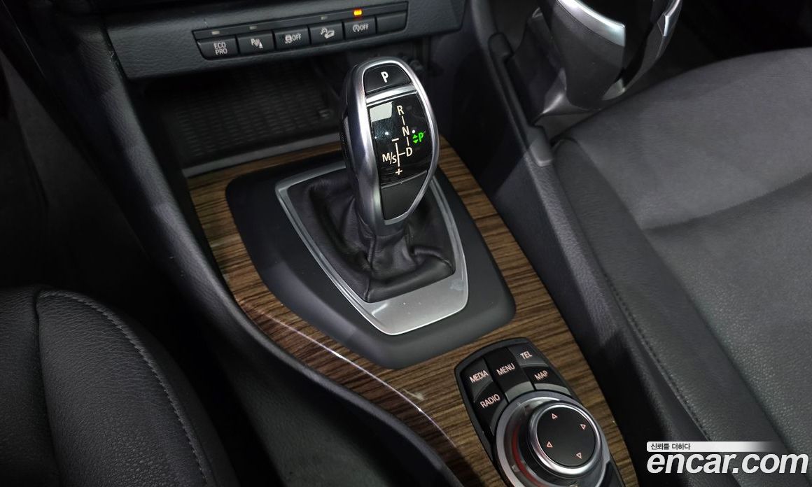 BMW X1 (E84) фото 9