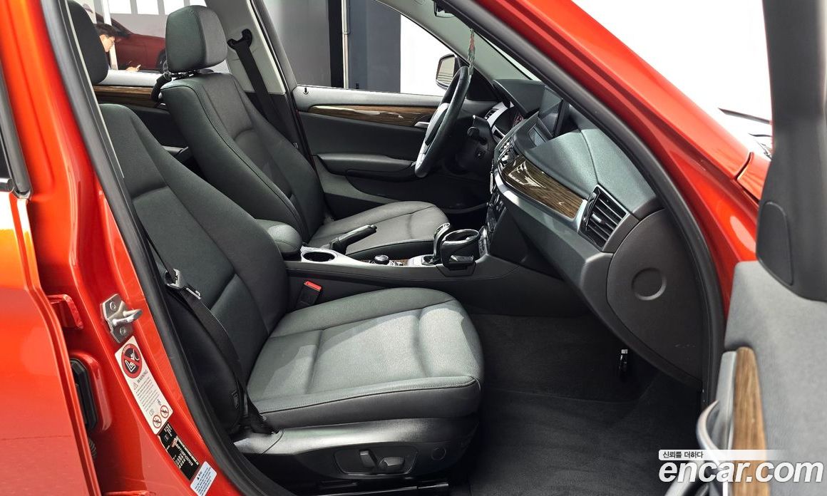 BMW X1 (E84) фото 11