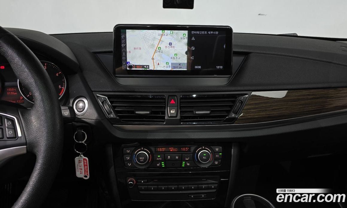 BMW X1 (E84) фото 13