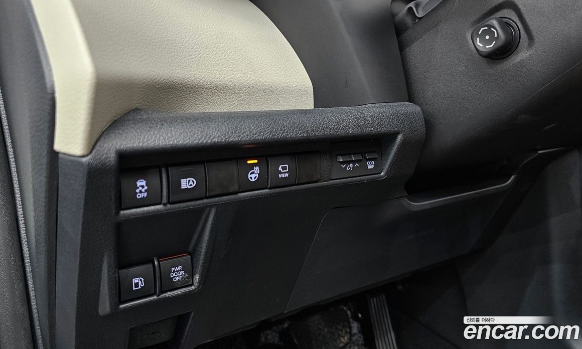 Toyota Sienna 4th Gen фото 29