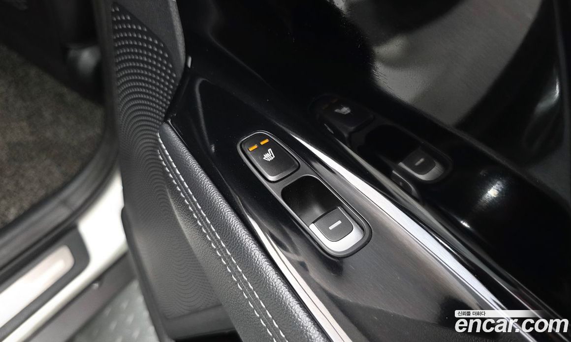 Kia Niro фото 18