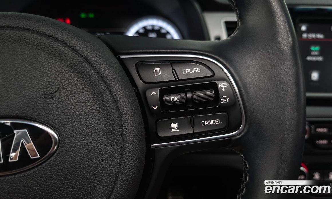 Kia Niro фото 35