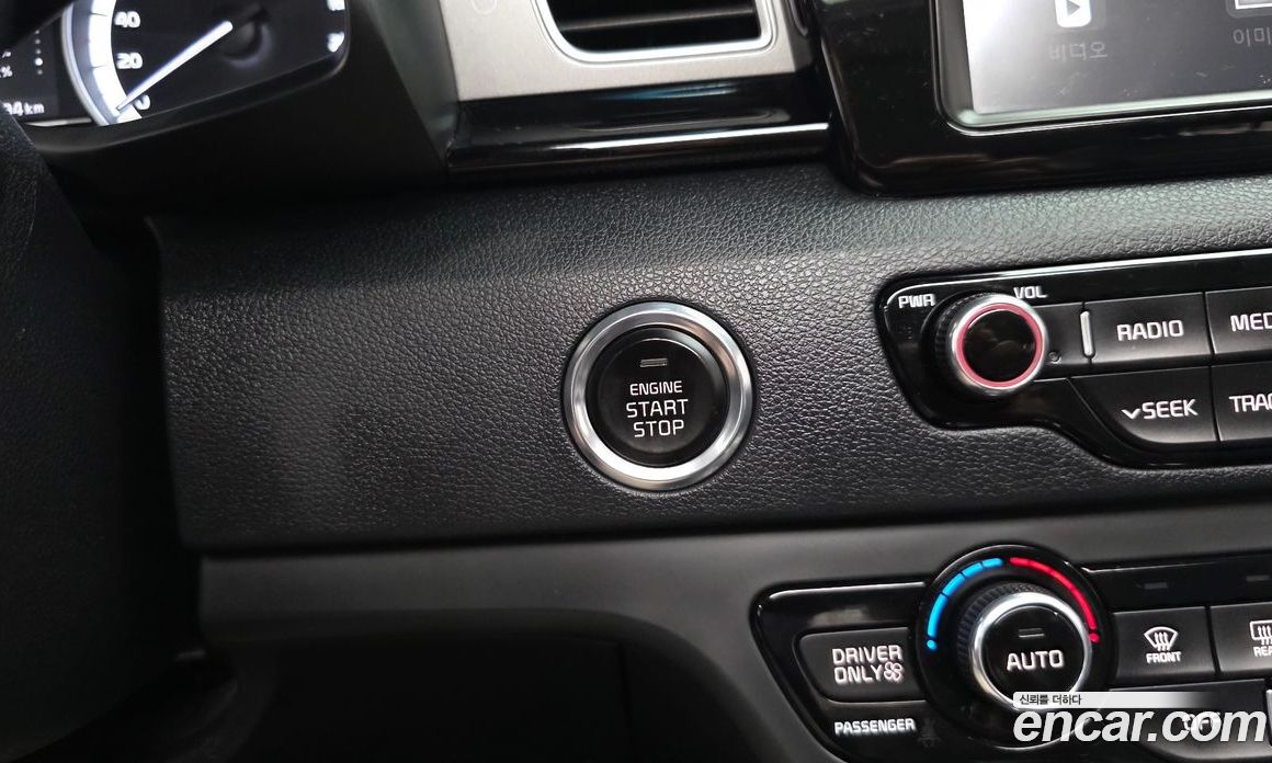 Kia Niro фото 36