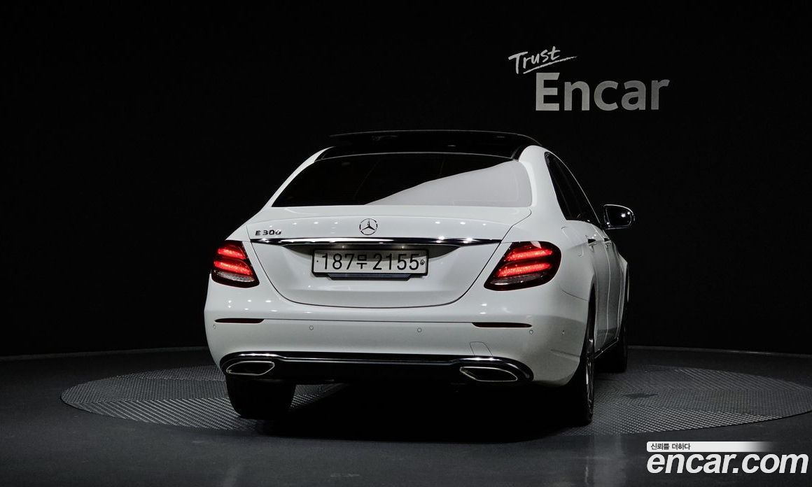 Mercedes-Benz E-Class W213 фото 4