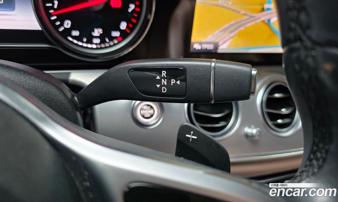 Mercedes-Benz E-Class W213 фото 9