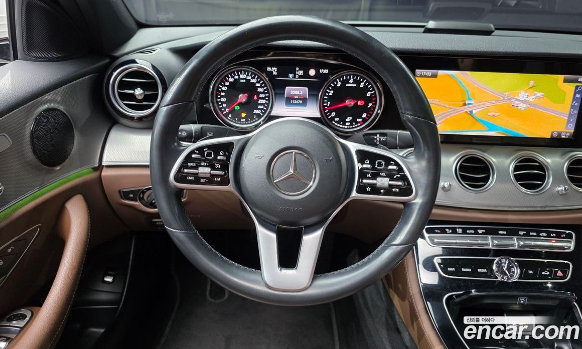 Mercedes-Benz E-Class W213 фото 13