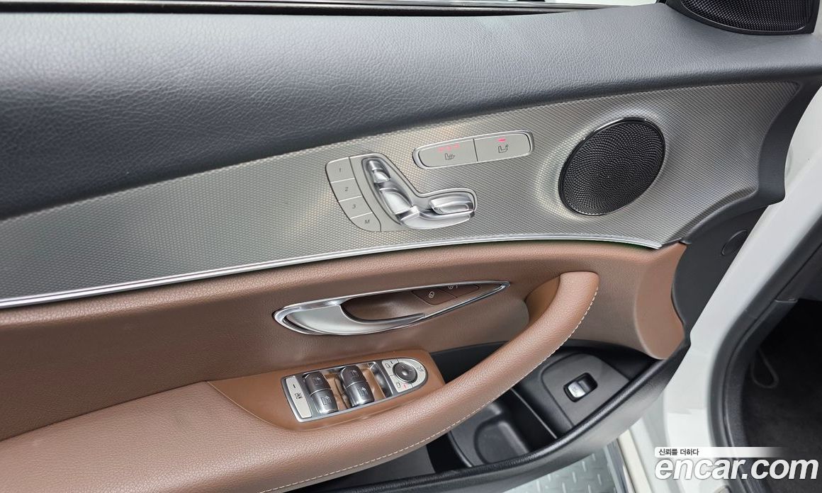 Mercedes-Benz E-Class W213 фото 27