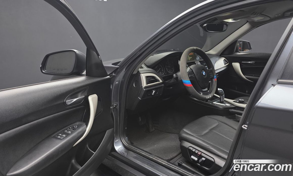 BMW 1-Series (F20) фото 10