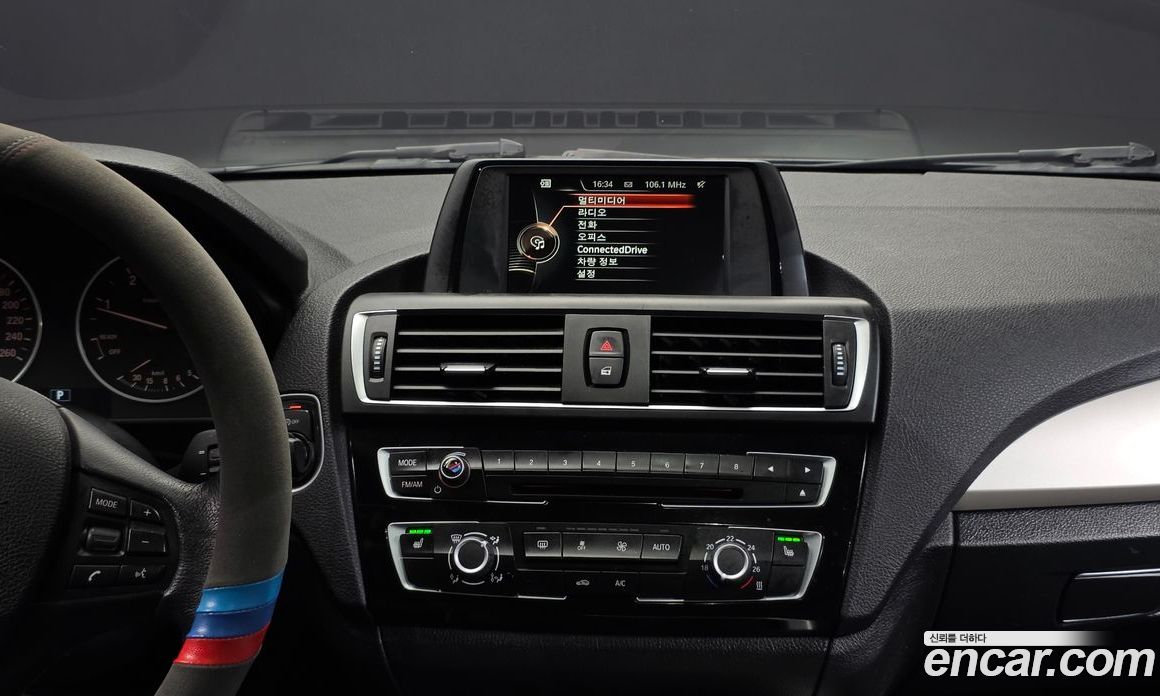BMW 1-Series (F20) фото 13