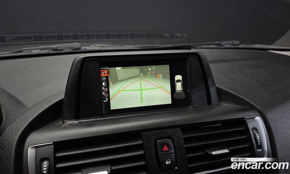 BMW 1-Series (F20) фото 15