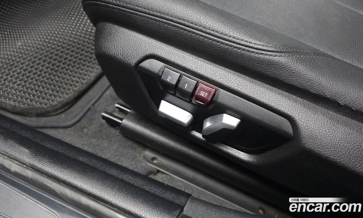 BMW 1-Series (F20) фото 16