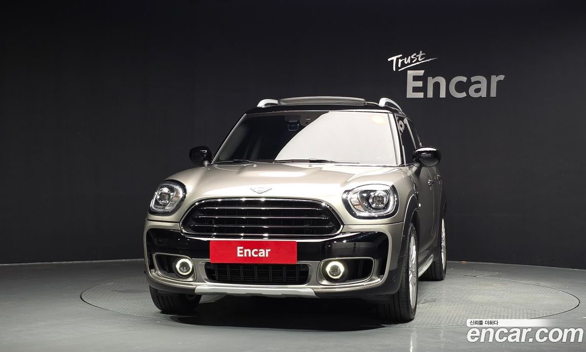 Mini Cooper Countryman фото 3