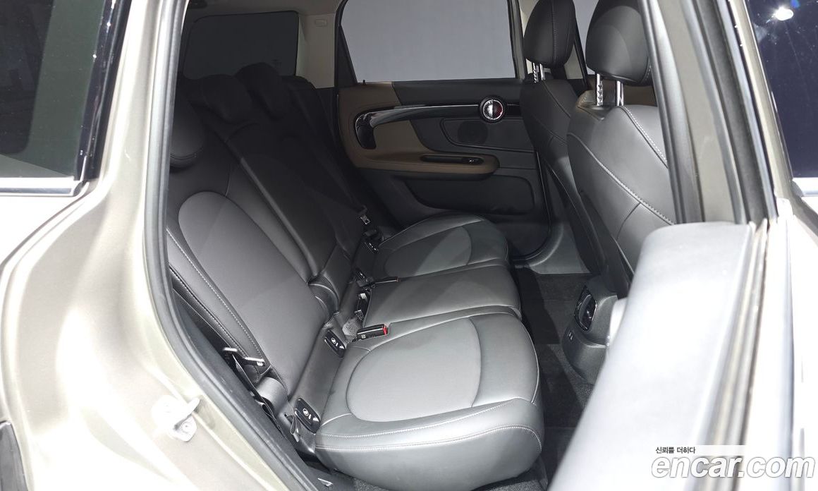 Mini Cooper Countryman фото 12