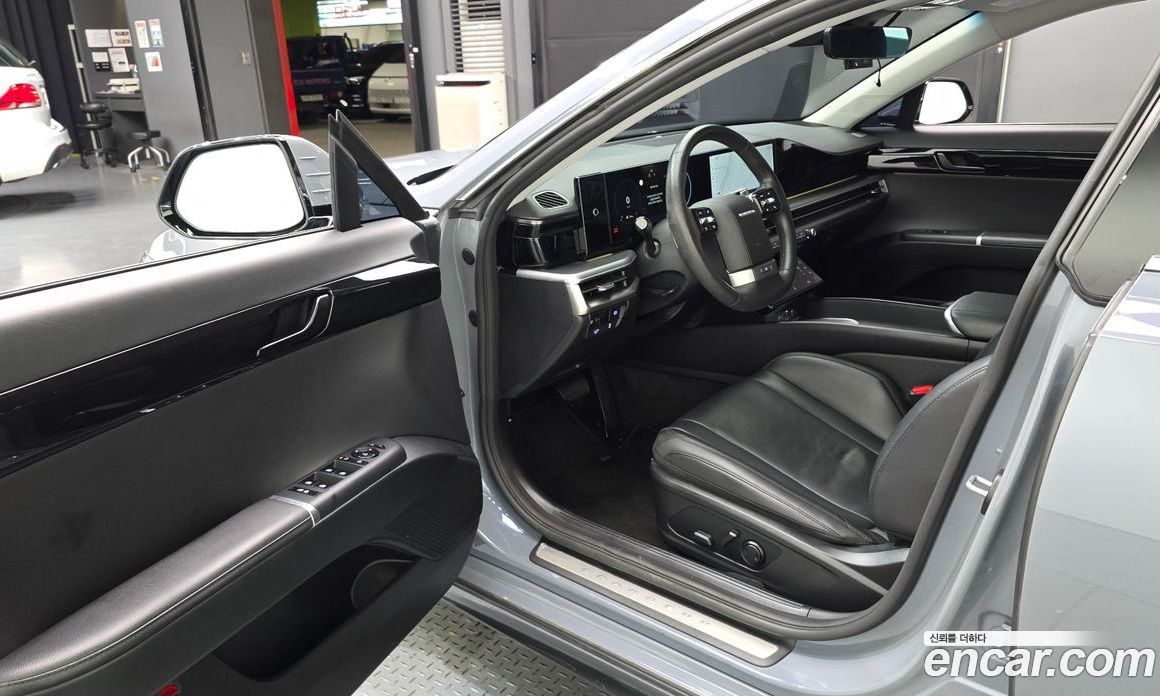 Hyundai Grandeur (GN7) фото 10