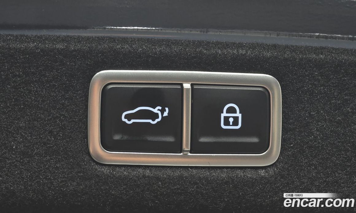 Hyundai Grandeur (GN7) фото 18