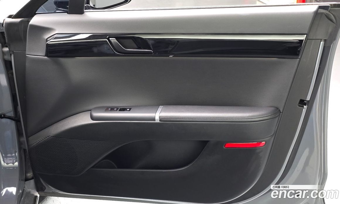 Hyundai Grandeur (GN7) фото 25