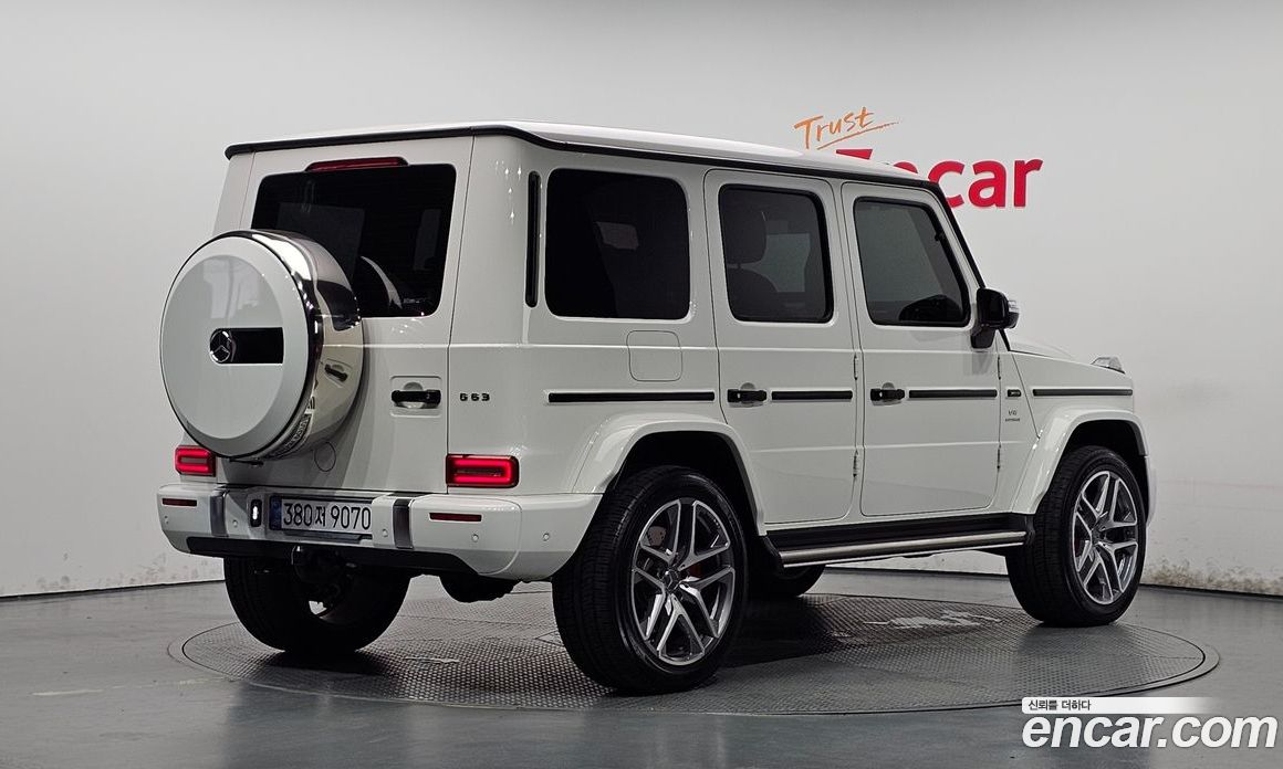 Mercedes-Benz G-Class W463b
