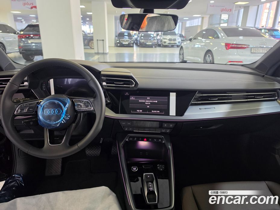 Audi A3 (8Y) фото 7