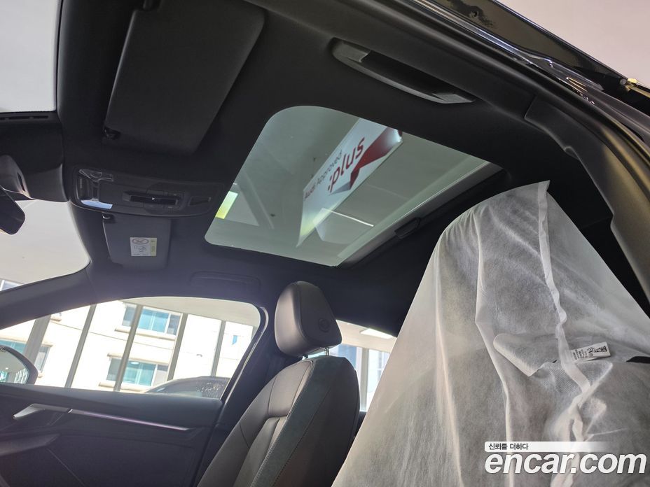 Audi A3 (8Y) фото 14