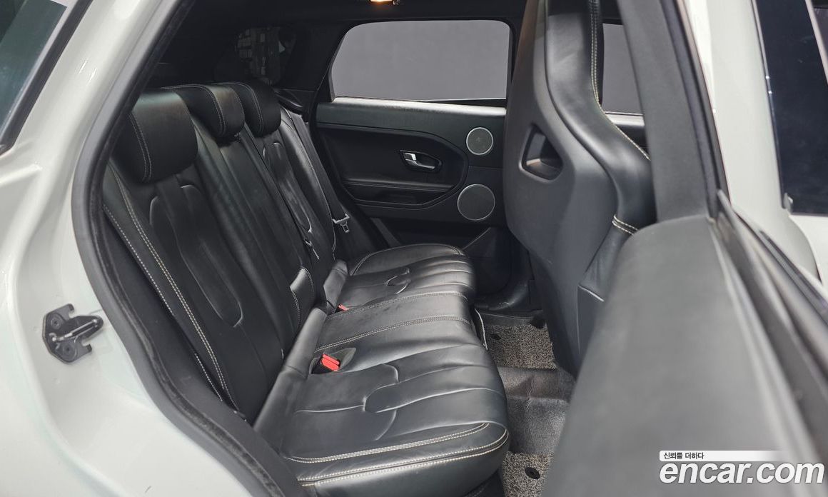 Land Rover Range Rover Evoque фото 12