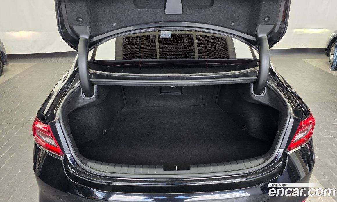 Hyundai Grandeur (IG) 6th Gen фото 20