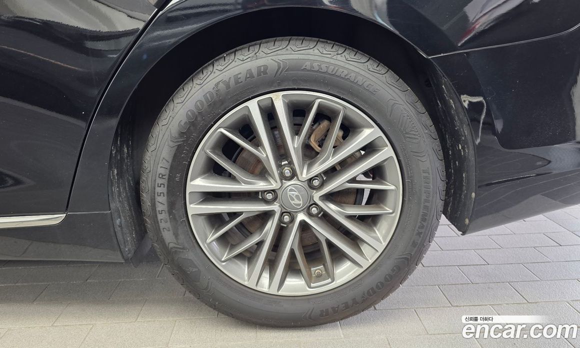 Hyundai Grandeur (IG) 6th Gen фото 21