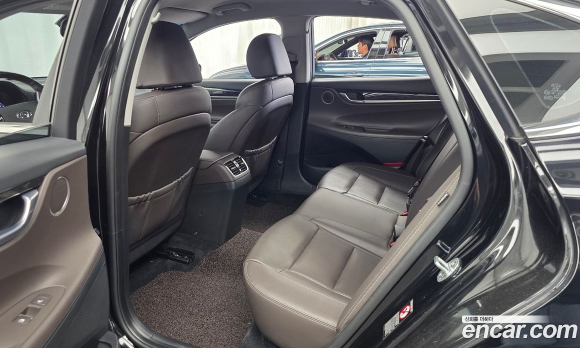Hyundai Grandeur (IG) 6th Gen фото 26