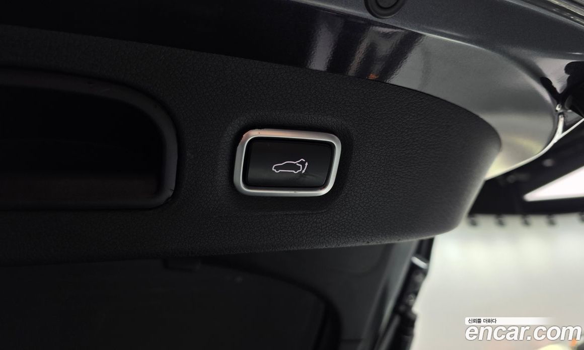 Kia Stinger фото 19