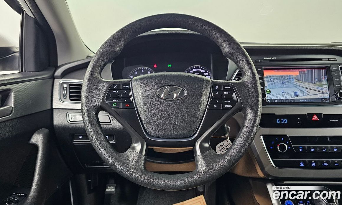 Hyundai Sonata (LF) фото 14